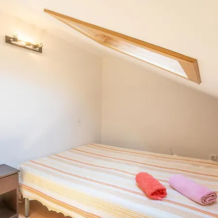 T4 Fonte Apartment