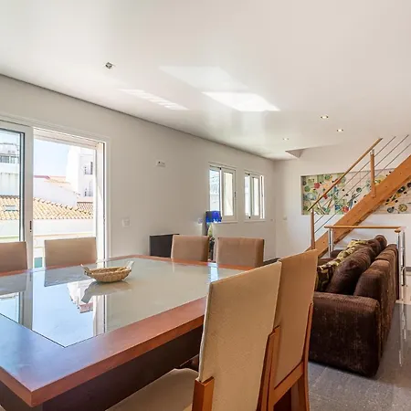 T4 Fonte Apartment Nazare